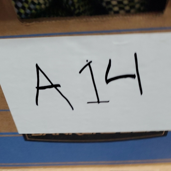 Madewell Green High Waist Pleated Shorts - Picture 9 of 9